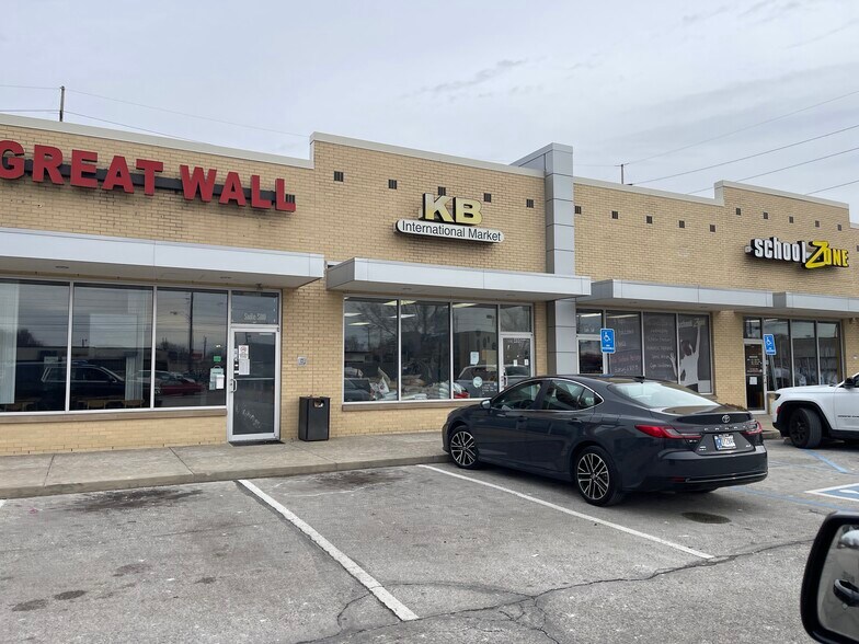 More Photos Of 5425 N Keystone Ave, Indianapolis Unknown For Lease