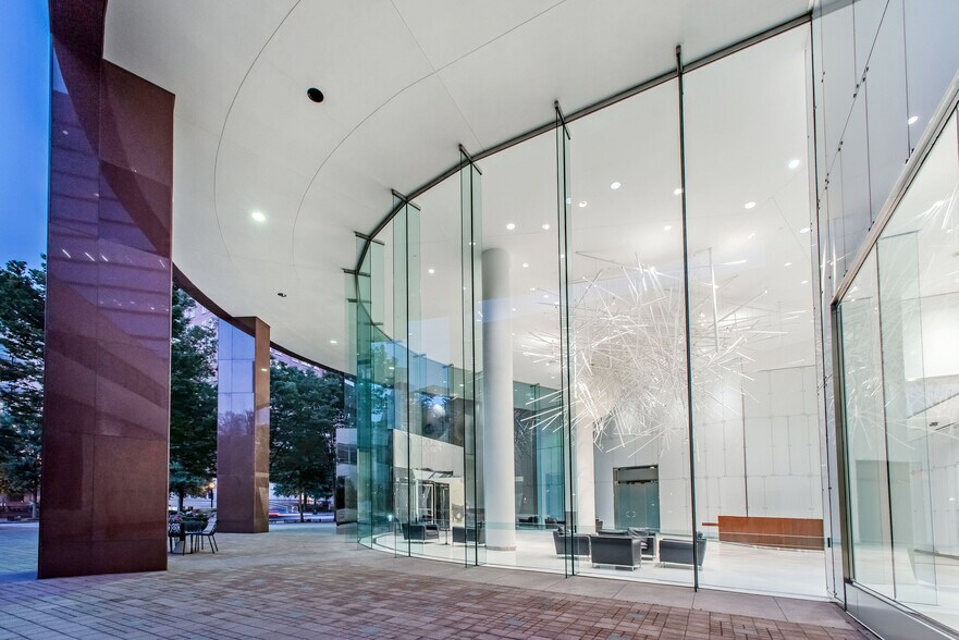 More Photos Of 1349 W Peachtree St NW, Atlanta Office For Lease