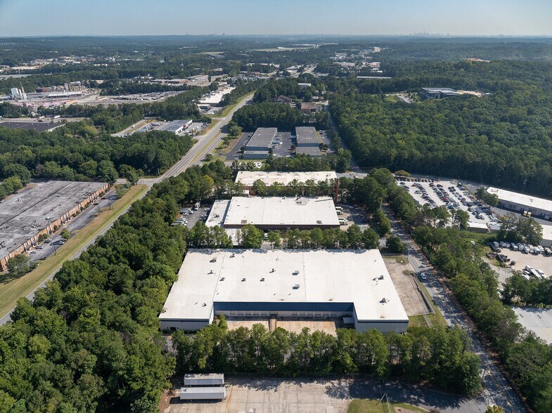 More Photos Of 170 Selig Dr SW, Atlanta Warehouse For Sale