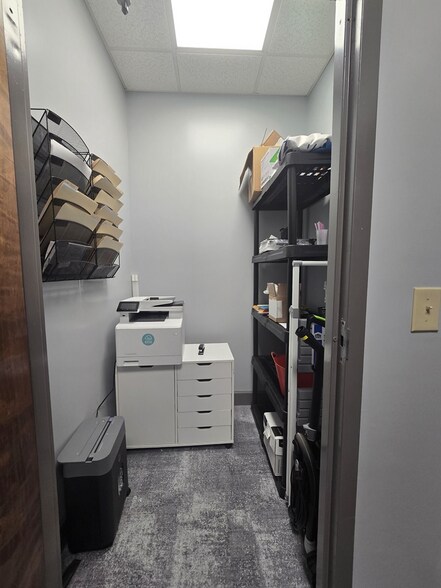 More Photos Of 114 Adris Pl, Dothan Office For Lease