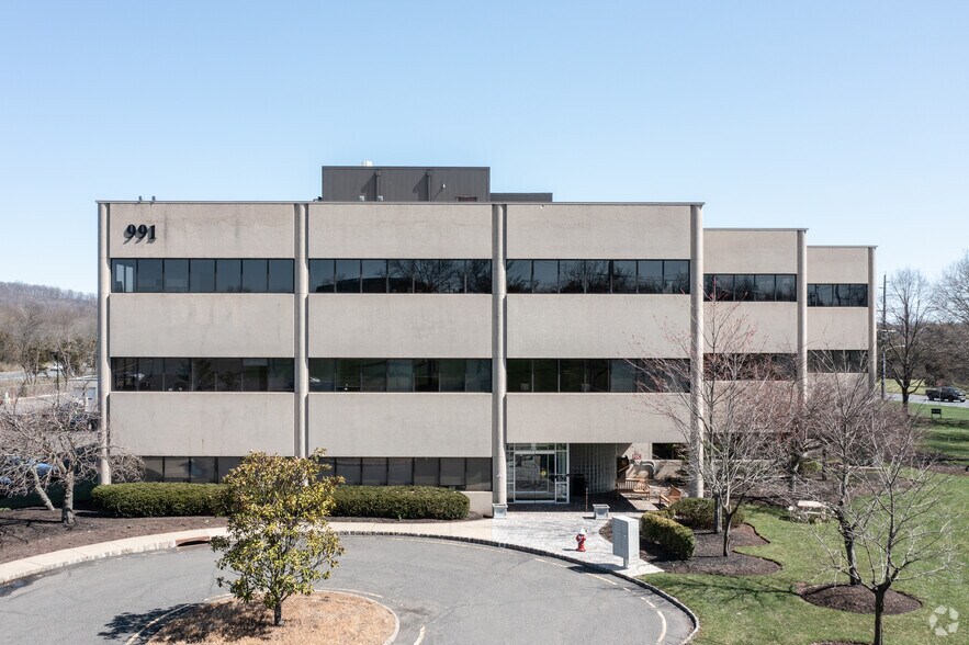 Primary Photo Of 1170 US Highway 22, Bridgewater Unknown For Lease