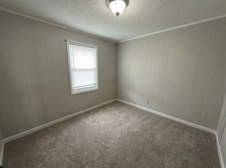 More Photos Of 118 Ethel Dr, Stanley Multifamily For Sale