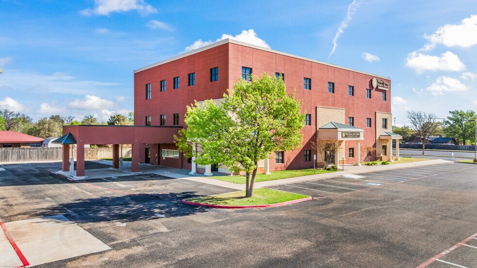 Primary Photo Of 7202 Slide Rd, Lubbock Medical For Lease