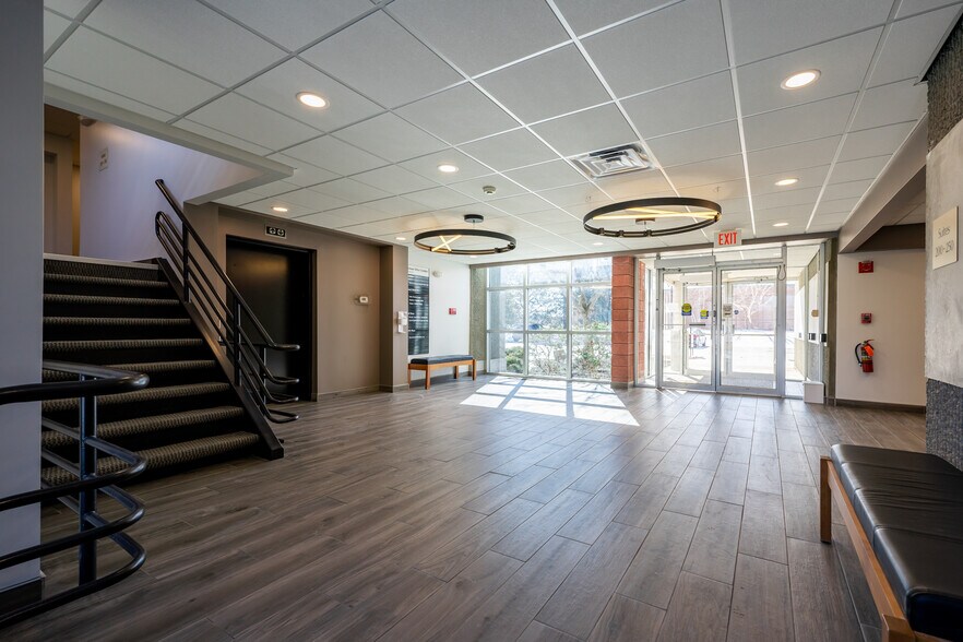 More Photos Of 2060 Fairport Nine Mile Point Rd, Penfield Medical For Lease