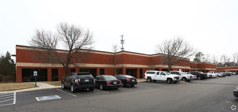 More Photos Of 5350 Lewis Rd, Sandston Research And Development For Lease