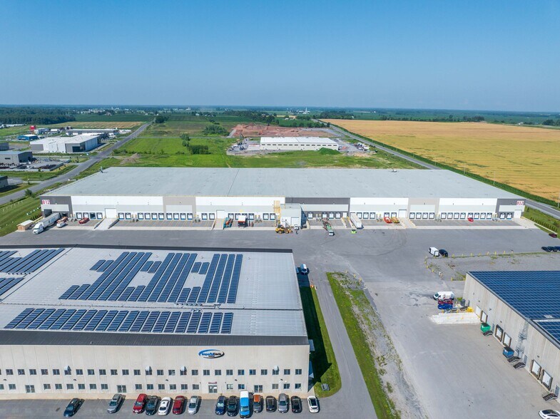 More Photos Of 812 Burton Rd, Vars Warehouse For Lease
