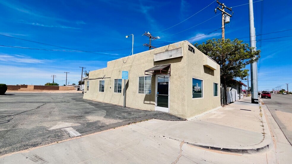 More Photos Of 11328 Bartlett Ave, Adelanto Office For Sale
