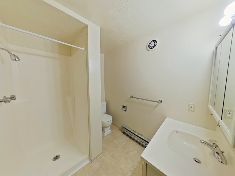 More Photos Of 1711 Patterson St, Eugene Apartments For Sale