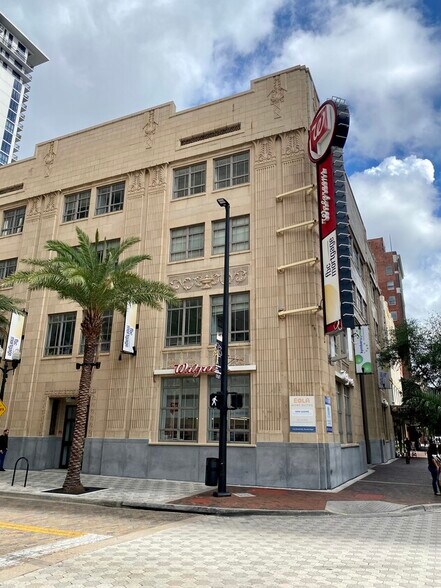More Photos Of 190 S Orange Ave, Orlando Office For Lease
