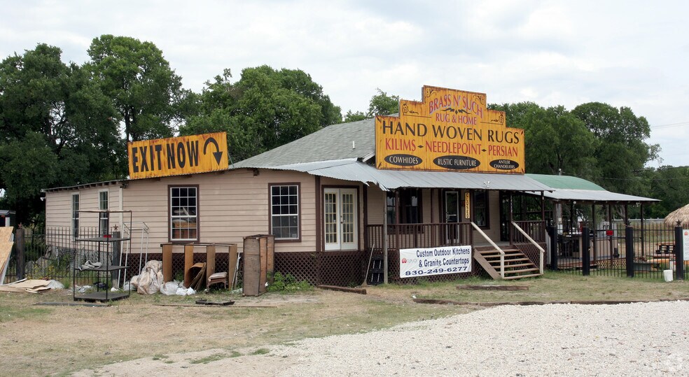 More Photos Of 24112 Boerne Stage Rd, San Antonio General Retail For Sale