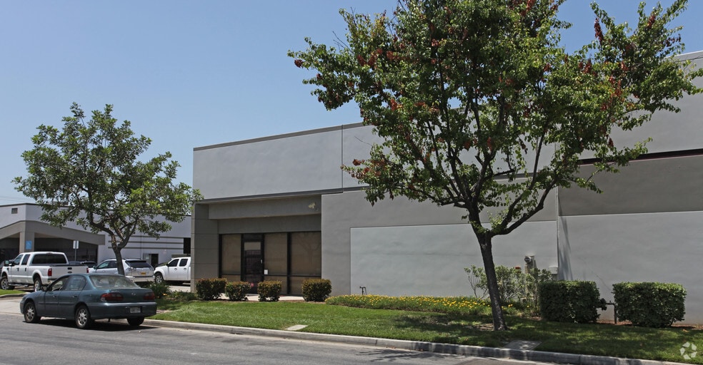 More Photos Of 835 Meridian St, Irwindale Warehouse For Lease