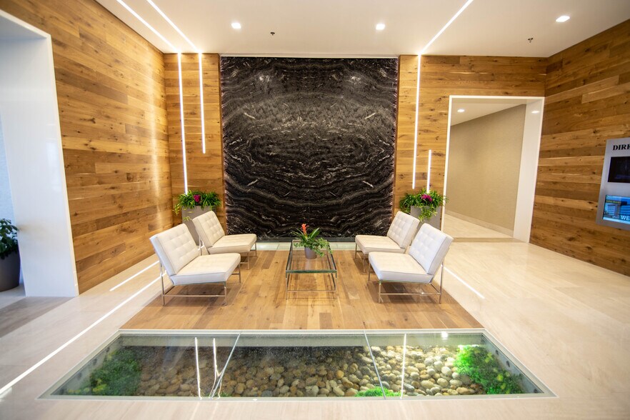 More Photos Of 1064 S North County Blvd, Pleasant Grove Office For Lease