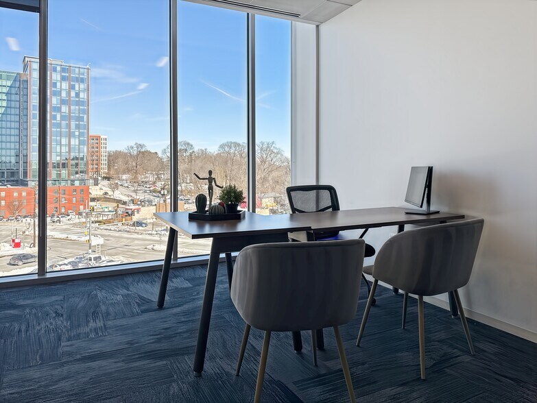 More Photos Of 12358 Parklawn Dr, North Bethesda Coworking Space