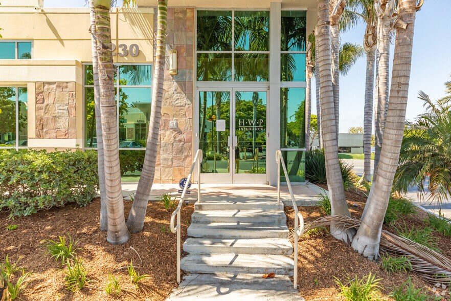 More Photos Of 2230 Faraday Ave, Carlsbad Office For Sale