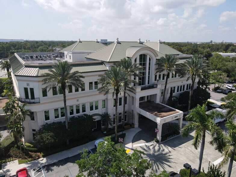 More Photos Of 3001 Pga Blvd, Palm Beach Gardens Office For Lease