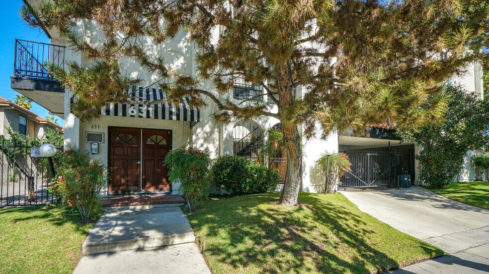 More Photos Of 629-631 E Elk Ave, Glendale Apartments For Sale