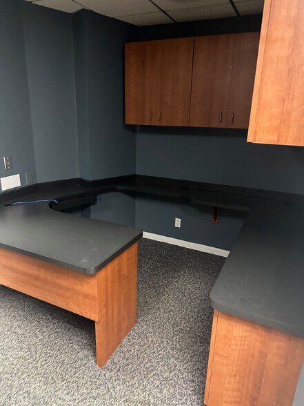 More Photos Of 1385 W State Road 434, Longwood Medical For Lease