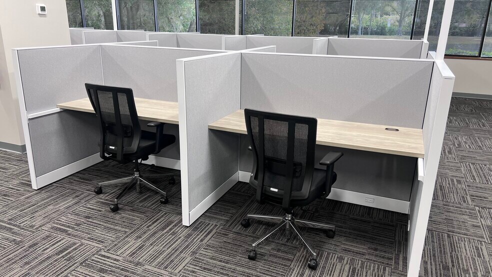 More Photos Of 4502 Woodland Corporate Blvd, Tampa Office For Lease