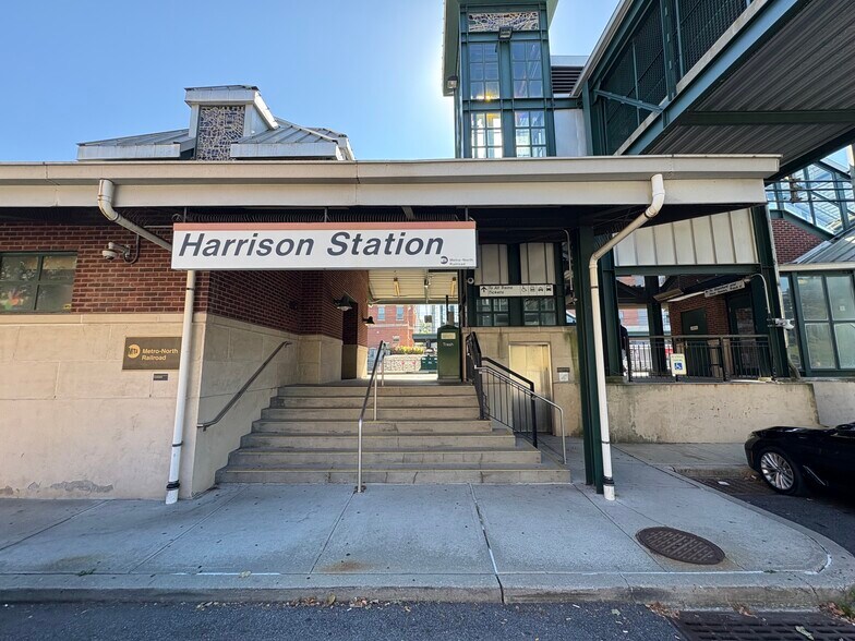 Primary Photo Of 5 Heineman Pl, Harrison Railroad Yard For Lease