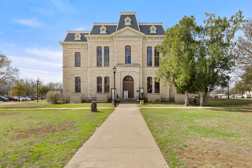 More Photos Of 625 Farm to Market 165, Blanco Specialty For Sale