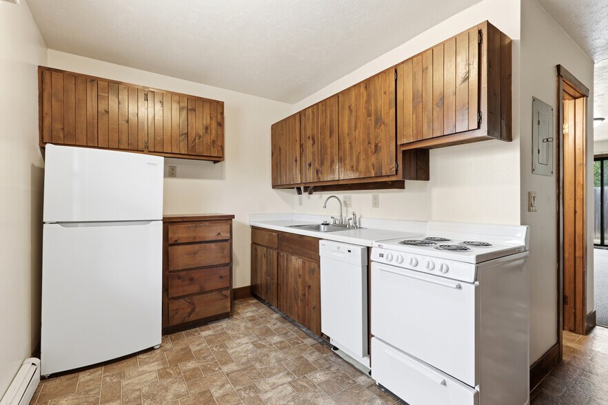 More Photos Of 3313 Leland Ln, Rapid City Multifamily For Sale