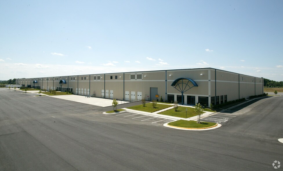 More Photos Of 1700-1790 Ruffin Mill Rd, Colonial Heights Distribution For Lease