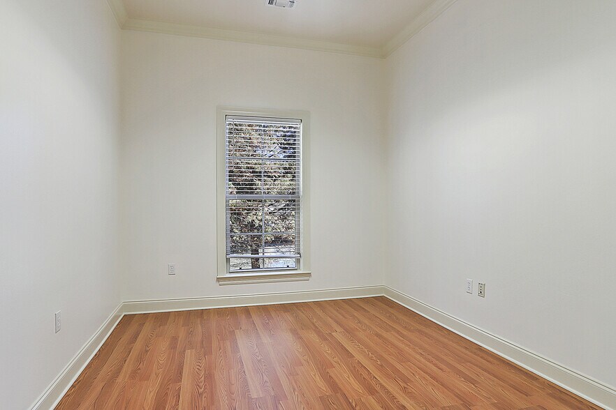 More Photos Of 10620 Timberlake Ave, Baton Rouge Medical For Lease