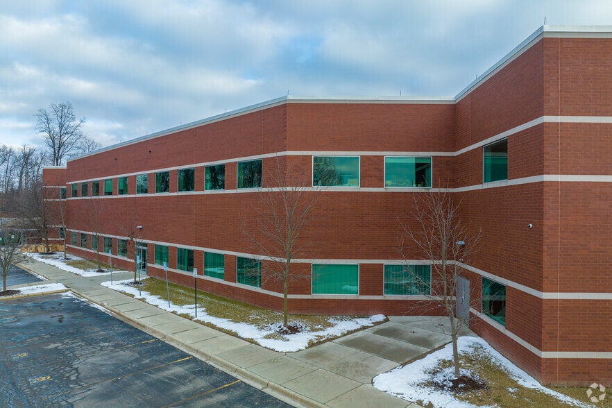 More Photos Of 5210 S State Rd, Ann Arbor Flex For Lease