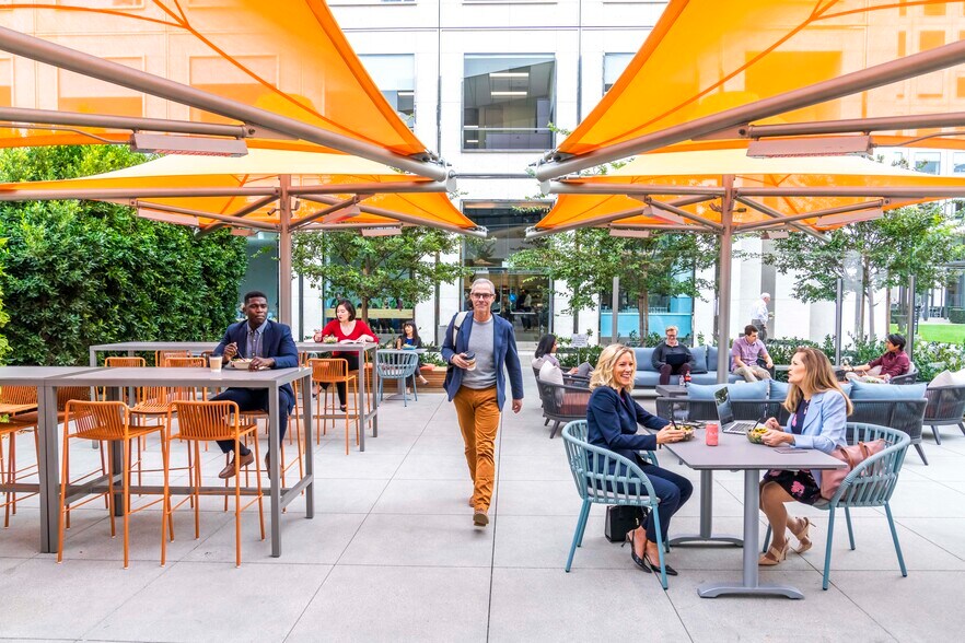 More Photos Of 4685 MacArthur Ct, Newport Beach Office For Lease