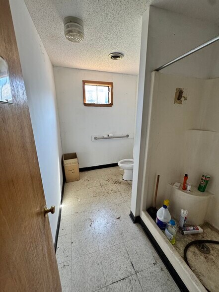 More Photos Of 8769 Dayton Pike, Soddy Daisy Warehouse For Sale