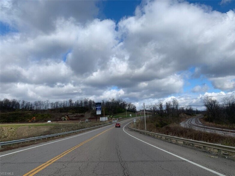 More Photos Of 82424 Cadiz Jewett Rd, Cadiz Storefront Retail Office For Sale