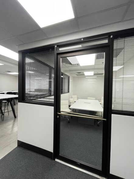 More Photos Of 223 NE Loop 820, Hurst Medical For Sale