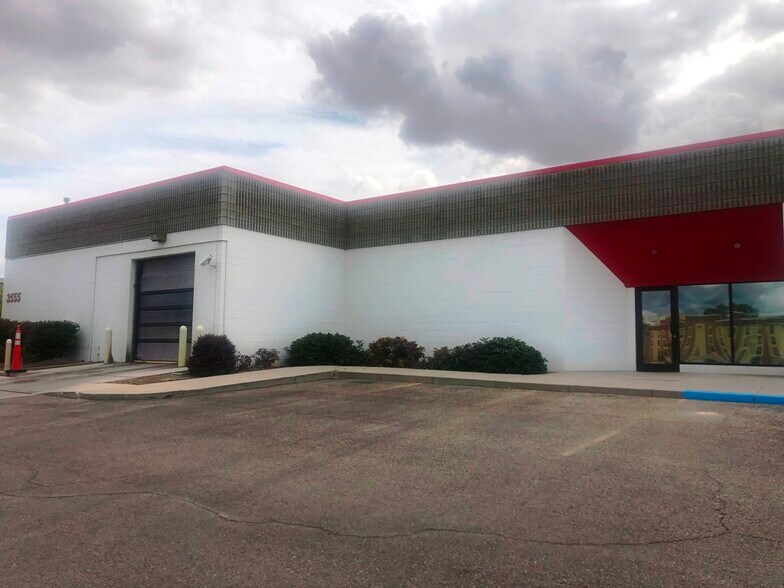 More Photos Of 3555-3559 W Wright St, Boise Light Manufacturing For Lease