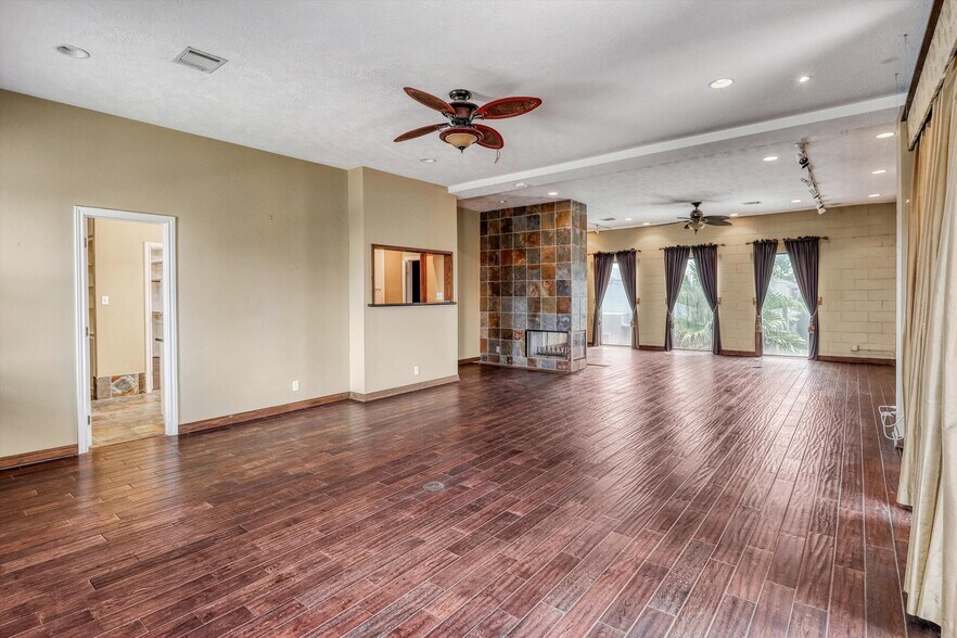 More Photos Of 1607 Bonner St, Houston Specialty For Sale