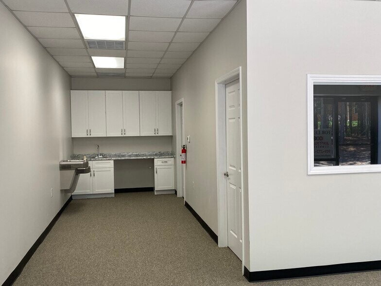 More Photos Of 3811 Tarheel Dr, Raleigh Warehouse For Lease