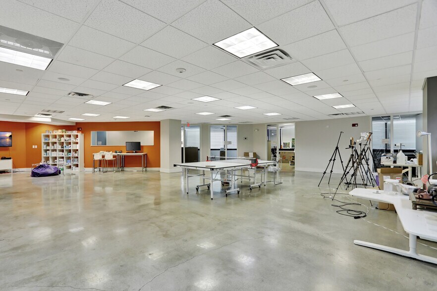 More Photos Of 200 S Andrews Ave, Fort Lauderdale Medical For Sale