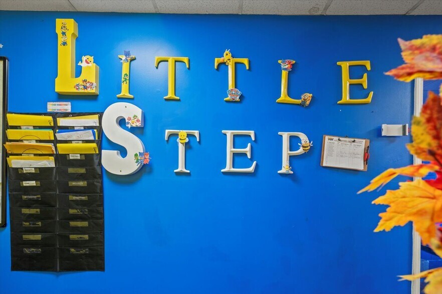 More Photos Of 1718 S Beltline Blvd, Columbia Daycare Center For Sale