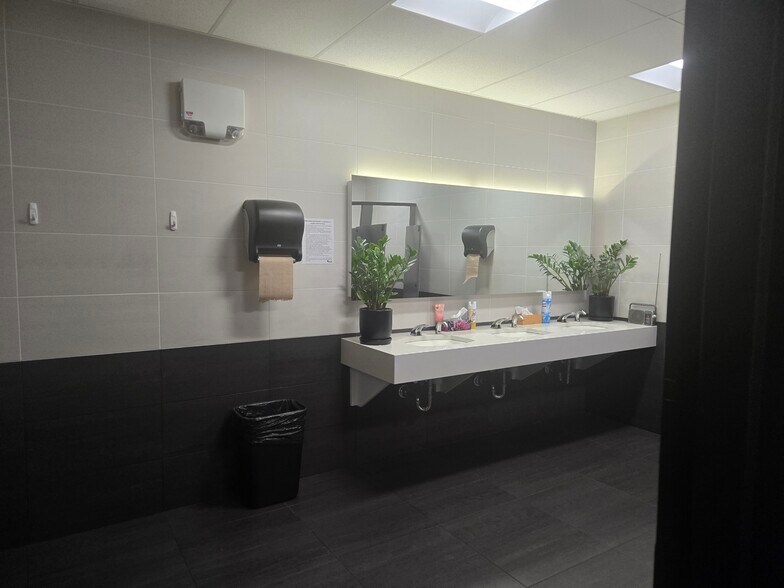 More Photos Of 5201 44 St, Bonnyville Industrial For Sale