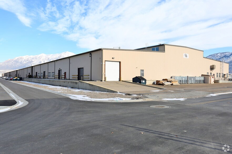 More Photos Of 884 W 2nd St, Ogden Warehouse For Lease