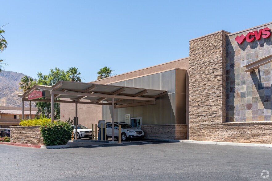 More Photos Of 425 S Sunrise Way, Palm Springs General Retail For Lease