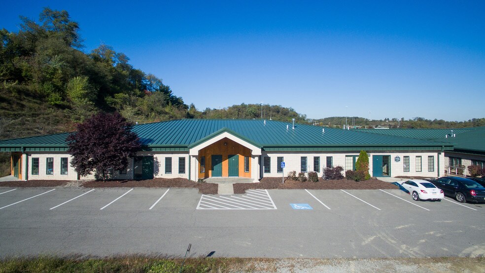 More Photos Of 300 Cedar Ridge Dr, Pittsburgh Unknown For Lease