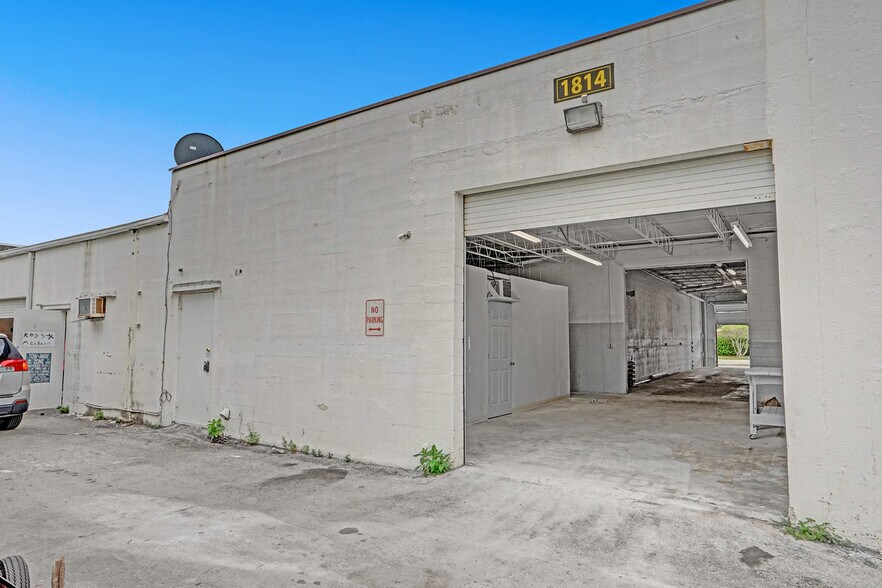 More Photos Of 1800-1812 SW 7th Ave, Pompano Beach Warehouse For Sale