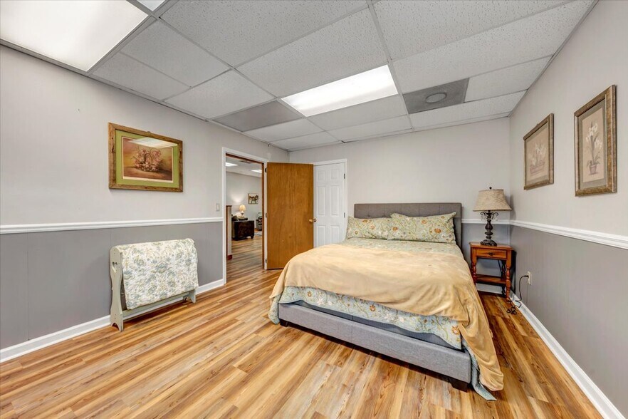 More Photos Of 106 W Laurel St, Scottsboro Office Residential For Sale