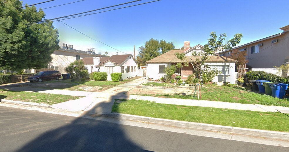 Primary Photo Of 15947-15961 Victory Blvd, Van Nuys Land For Sale