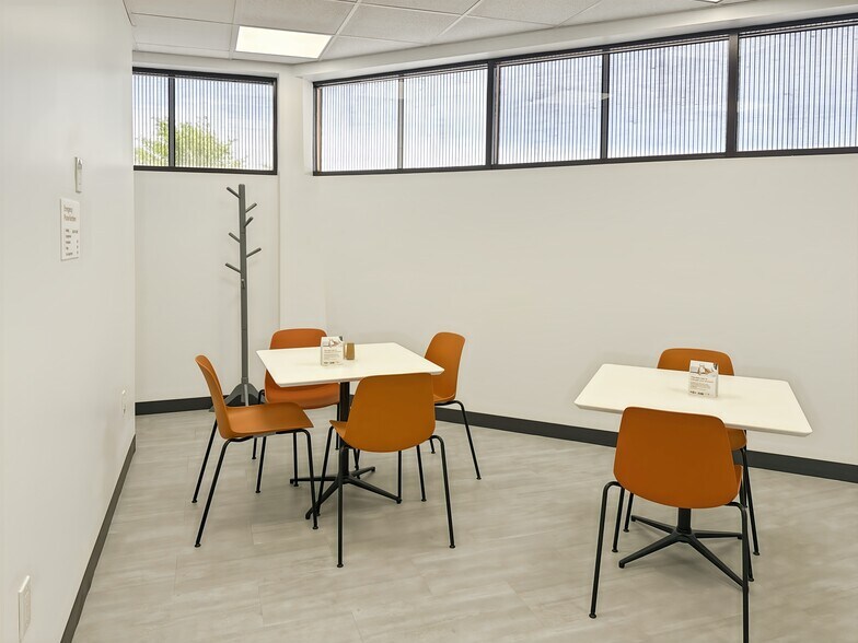 More Photos Of 1058 N Higley Rd, Mesa Coworking Space