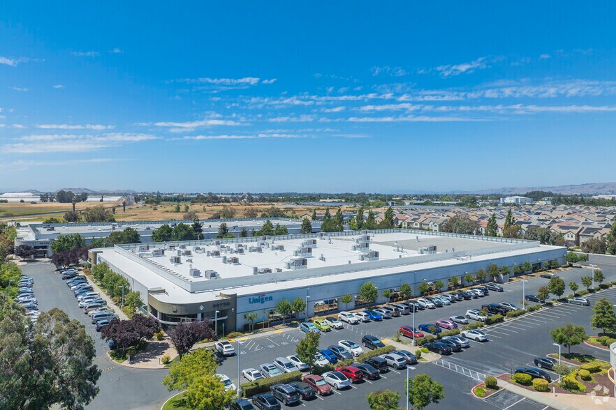 More Photos Of 39611 Eureka Dr, Fremont Unknown For Lease