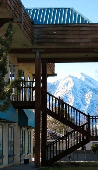 More Photos Of 1528 US Highway 395 N, Gardnerville Office For Lease
