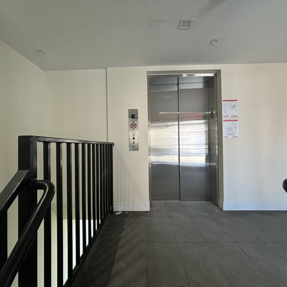 More Photos Of 2631 3rd St, Astoria Apartments For Lease