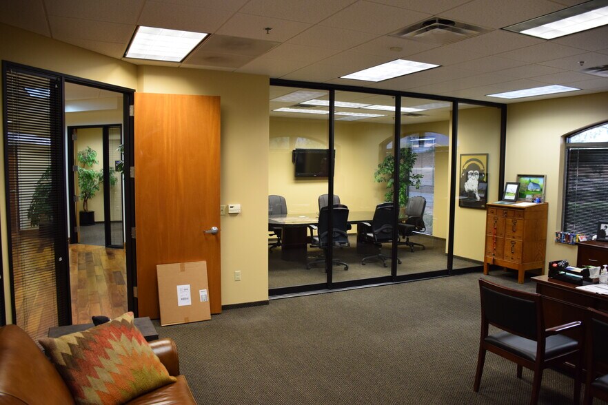 More Photos Of 8980 E Raintree Dr, Scottsdale Office For Lease