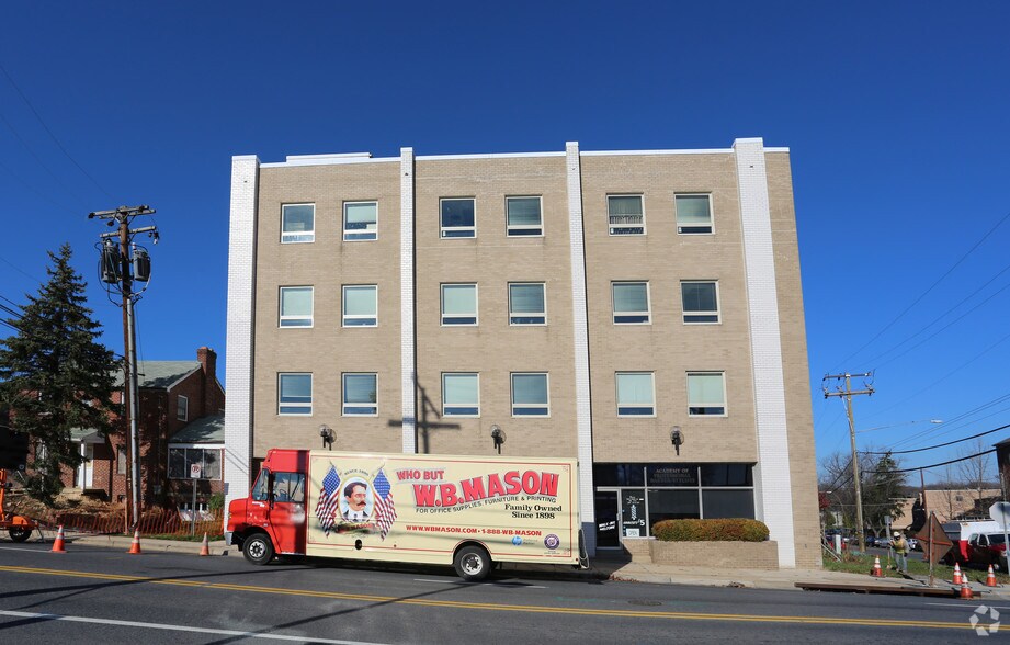 More Photos Of 2401 Blueridge Ave, Wheaton Office For Sale